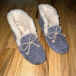 Brand new Ugg W Alena Moccasin slippers
